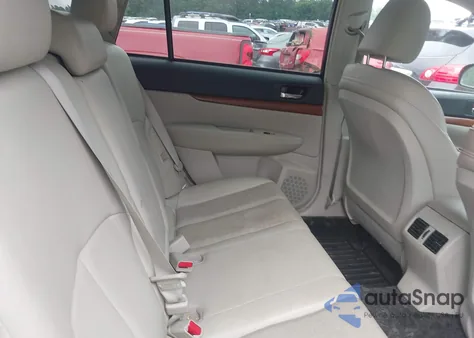 2013 Subaru Outback 2.5I Limited z USA, uszkodzony, nr VIN 4S4BRCKCXD3277472